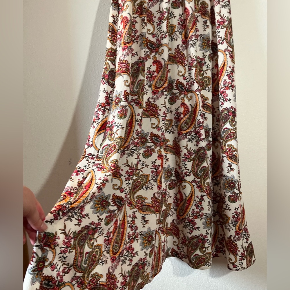 NWT! Bailey Blue Paisley Print Maxi Dress - Picture 4 of 9